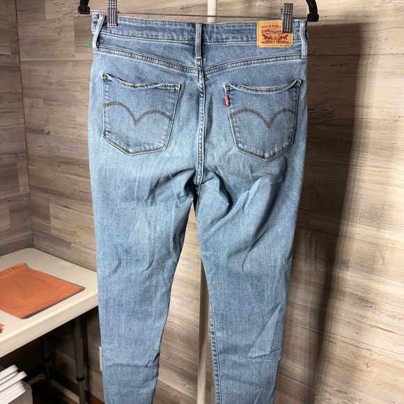 Levi’s 721 Women's Light Blue Jeans 721 - Picture 2 of 6